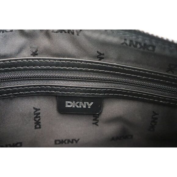 DKNY WMN's Demi White/Black Logo Bryant Park w/Chain Shoulder Crossbody Bag - Picture 13 of 14